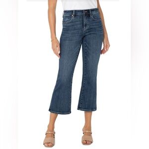 Liverpool Los Angeles Hannah Crop Flare Jean. NWT, size 4/27.